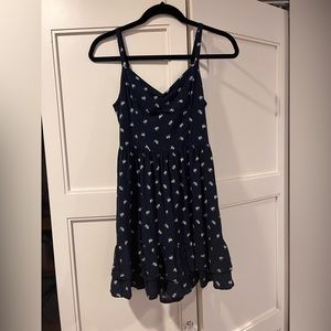 HOLLISTER DRESS WITH OPEN BACK
